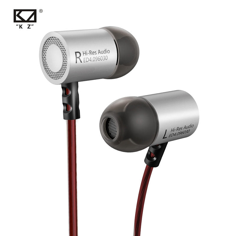 Metal Stereo Earphone with Noise Isolating Feature